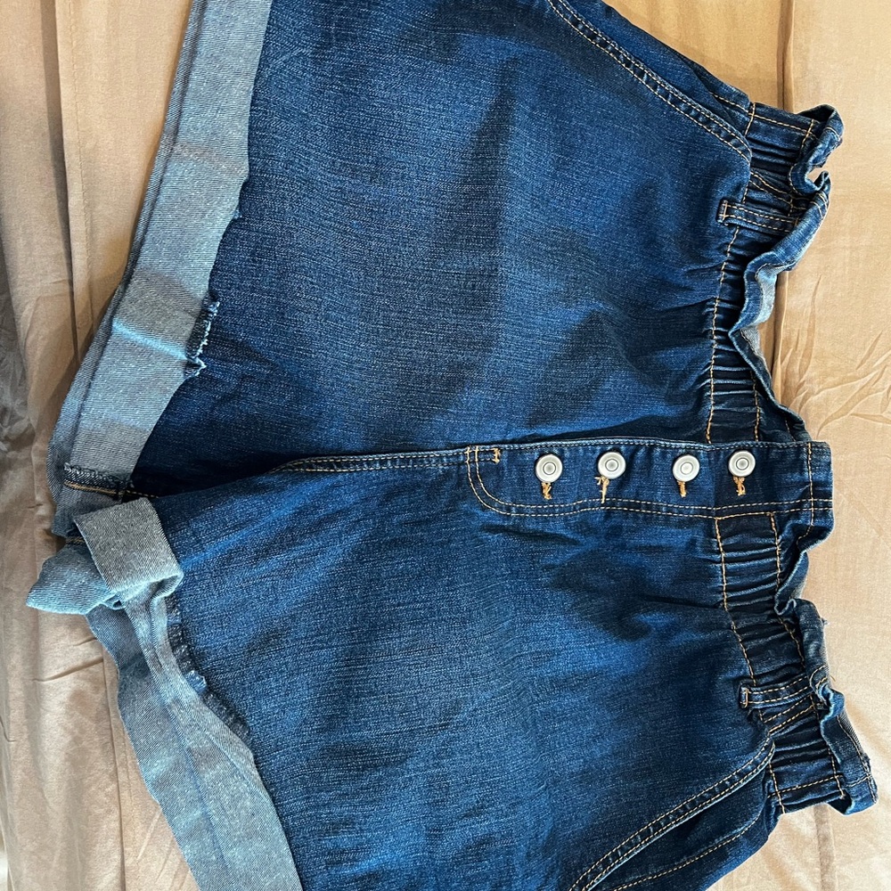 No boundries, high waisted bucket short